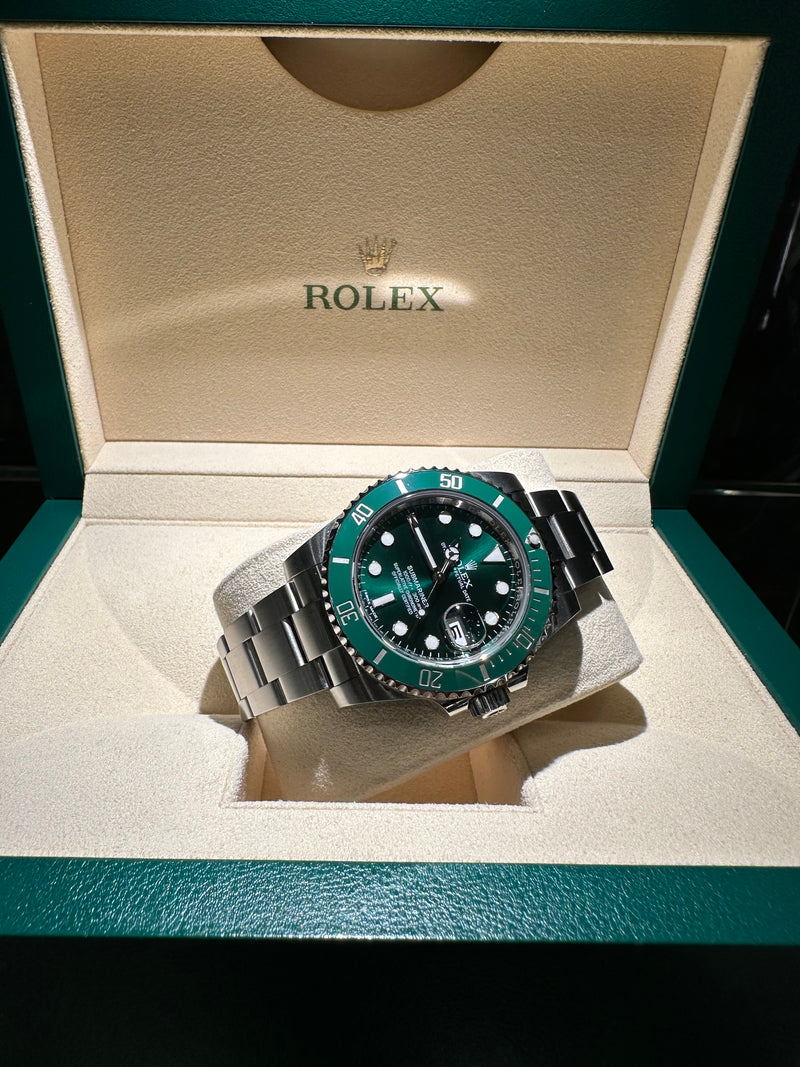 ROLEX SUBMARINER 116610LV HULK