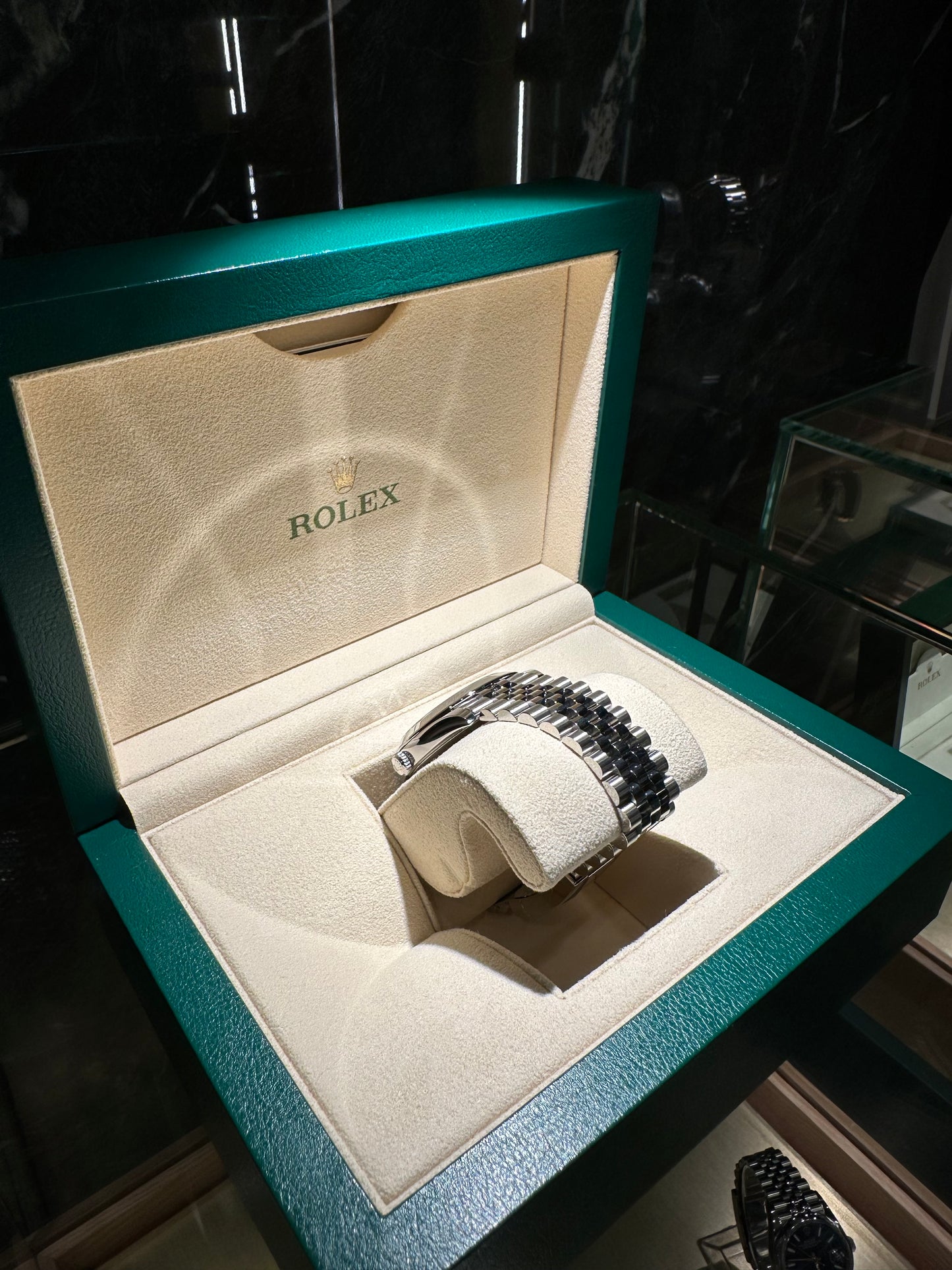 ROLEX DATEJUST 41mm REF. 126300 Nero NUOVO